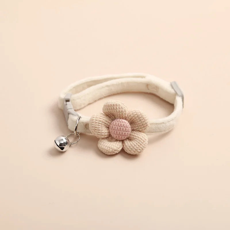 立体フラワーペットカラー™｜鈴付き 猫・小型犬用 手編み風かわいい調節式首輪